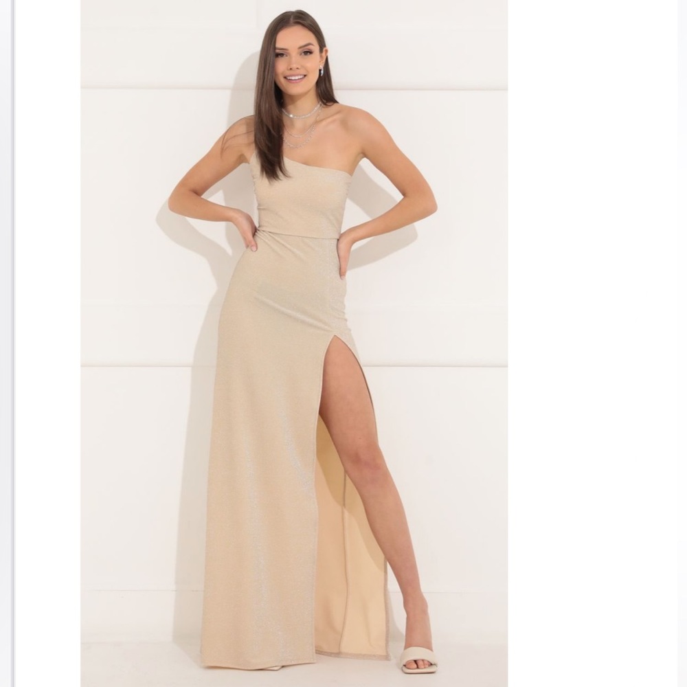 Lucy in the Sky One Shoulder Maxi in Champagne Dress